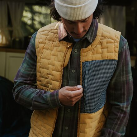 (取寄) バックカントリー メンズ プリマロフト バッフル ストレッチ ベスト - メンズ Backcountry men Peale Primaloft Stitch-Free Baffle Stretch Vest - Men's Bistre Backcountry Peale Primaloft Stitch-Free Baffle Stretch Vest