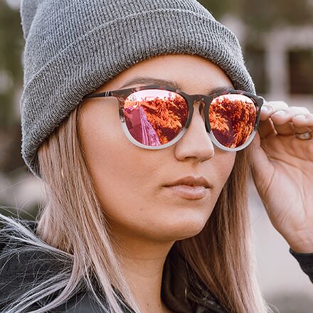 Blenders Nina Davina Sunglasses - Polarized - Unworn Blenders | Accessories | Blenders Nina Davina Sunglasses  main image 2