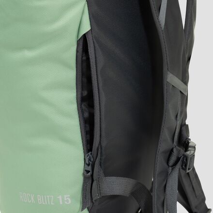 Black Diamond Rock Blitz 15 Backpack - Accessories