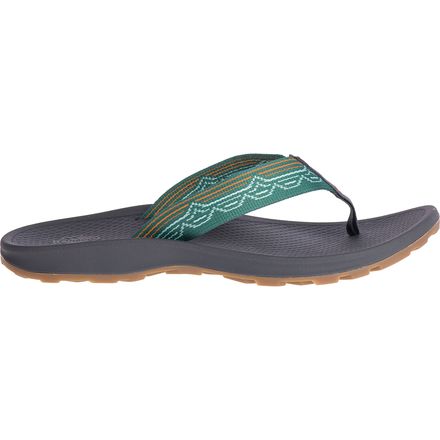 chaco flip flops