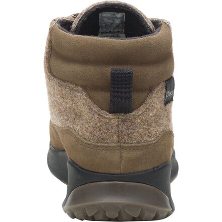 chaco borealis ledge boots