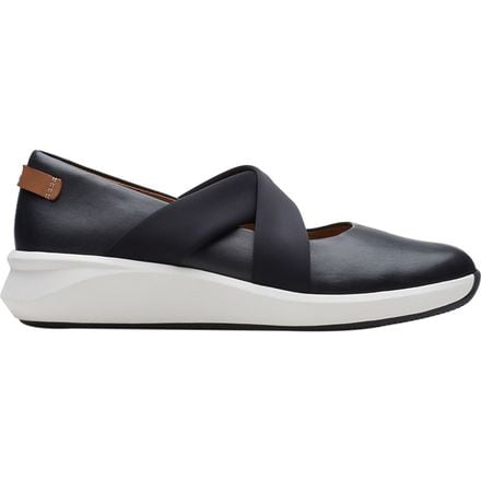 Clarks Un Rio Cross Shoe Women s Footwear