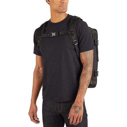 Chrome Macheto 2.0 Travel Pack - Bike