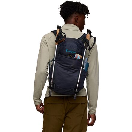 cotopaxi backpacking backpack Batac 24L travel and everyday use Hike Packs – Cotopaxi
