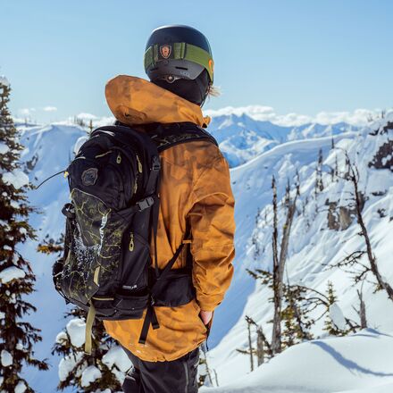 新品 ダカイン TEAM POACHER RAS SammyCarlson26L Amazon.com: Dakine Team Poacher Ras 26L Sammy Carlson - Black, One