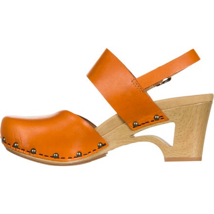 Dansko thea hotsell clogs