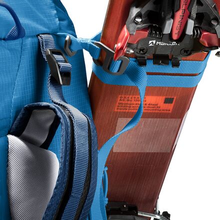 deuter 26l backpack Futura 26 Hiking : Sports & Outdoors The backpack is compatible with a 3l hydration bag and is equipped with a helmet holder. Deuter Trail 26L Backpack -