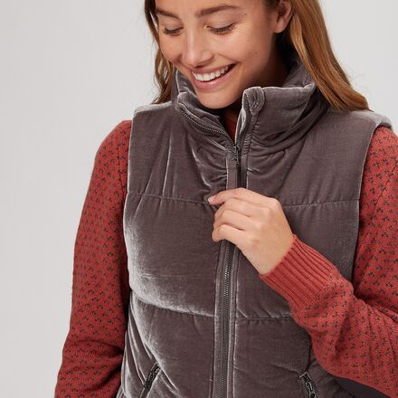 Velvet puffer vest top