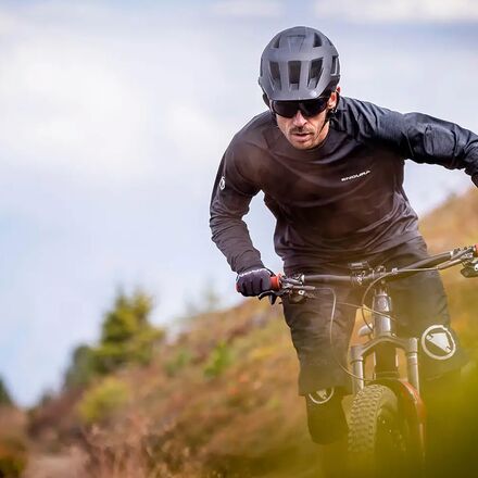 ENDURA Hummvee Plus MTB Helmet Black