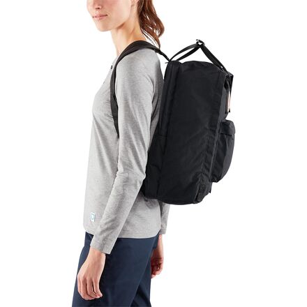 fjällräven kanken laptop 17 graphite 031 Fjallraven 17