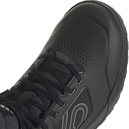 FIVETEN ファイブテン IMPACT インパクト プロ ミッド ブラック Five Ten Impact Pro Mid Flat Shoe - Men's Core Black/Red