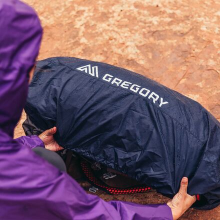 gregory backpack rain cover 30L-50L Waterproof Raincover for Backpacking/Hiking Bags, Forest : Sports & Outdoors Description Waterproof protection with a more sustainable approach Gregory 30L Raincover Beaming Red,