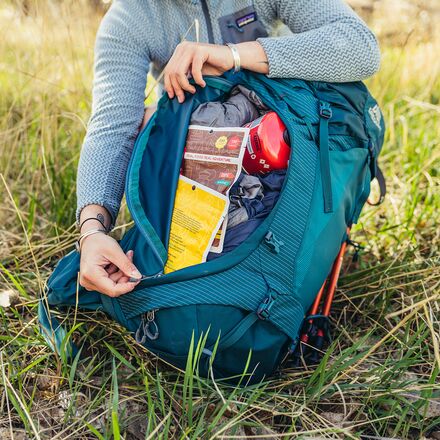 gregory backpack women's Sage 45L and an athletic look and feel Gregory Deva 80 Pro Women's-Medium
