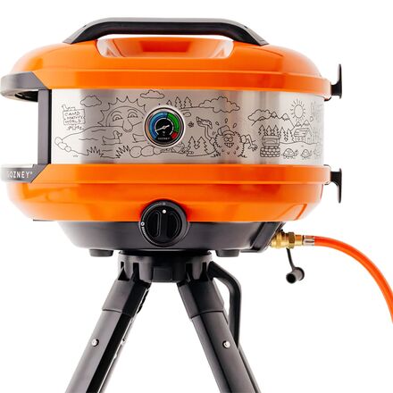 mottyです。 Gozney x Matty Matheson Tread Portable Pizza Oven - Hike & Camp