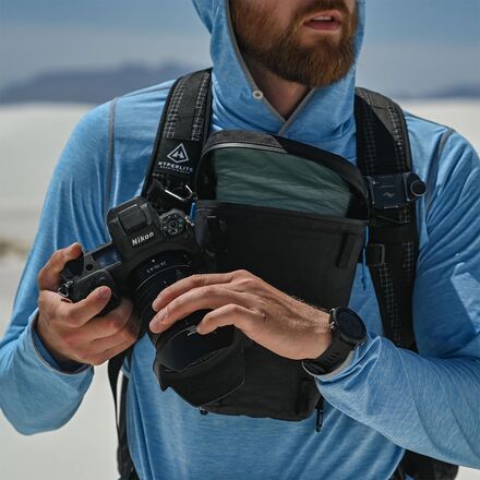 Hyperlite Mountain Gear Camera Pod Regular - Hike & Camp