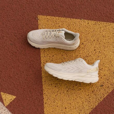 HOKA Clifton 7 Gold Pack Running Shoe - Men's - Footwear