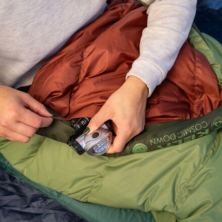 Kelty Cosmic 40 Sleeping Bag: 40F Down - Hike & Camp