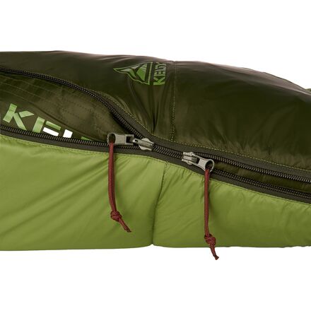 Kelty Cosmic 40 Sleeping Bag: 40F Down - Hike & Camp