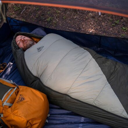 Kelty Cosmic Sleeping Bag: 40F Synthetic Hike Camp