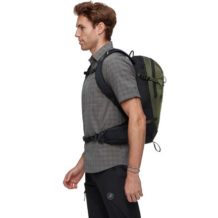 Mammut Lithium 15L Daypack - Hike & Camp