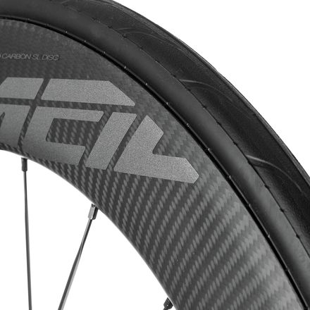 Mavic Comete Pro Carbon SL UST Disc Wheel - Tubeless - Bike