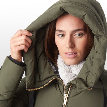 Moose knuckles val marie jacket 2025