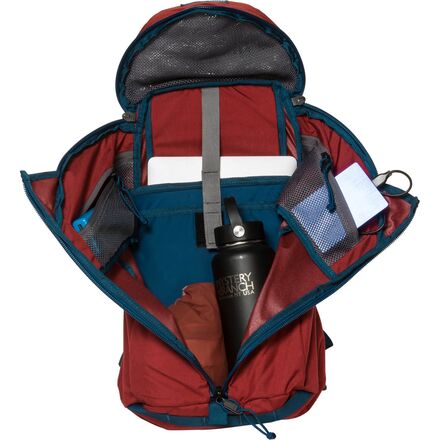 バッグ Mystery Ranch / Urban Assault 21 Huckberry x Mystery Ranch Urban Assault Daypack Collab