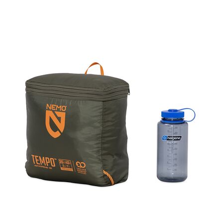 愛愛 ニーモ NEMO TEMPO 35°F NEMO Equipment Inc. Tempo 35 Sleeping Bag: 35F Synthetic - Hike & Camp