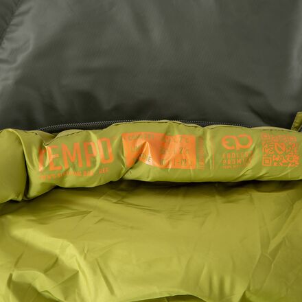 NEMO Equipment Inc. Tempo 35 Sleeping Bag: 35F Synthetic - Hike & Camp