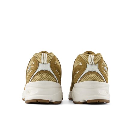 New Balance 530 Shoe - Footwear