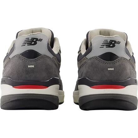 New Balance Numeric Andrew Reynolds 933 Shoe - Footwear