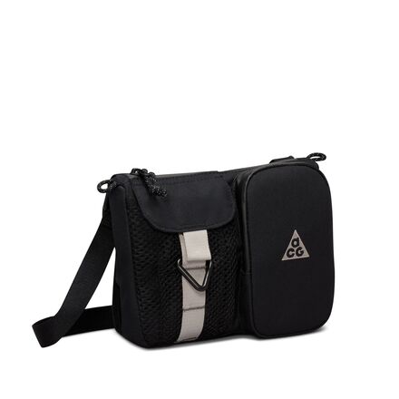 Nike ACG Daymax Crossbody Bag - Accessories