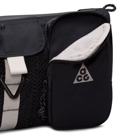 Nike ACG Daymax Crossbody Bag - Accessories