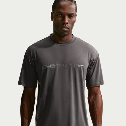 Nike Dri-FIT Disrupt Short-Sleeve T-Shirt - Men's - Clothing