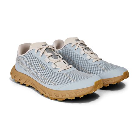 Compare Trail Running Shoes: Speedgoats vs. Nordas Mileage Insights