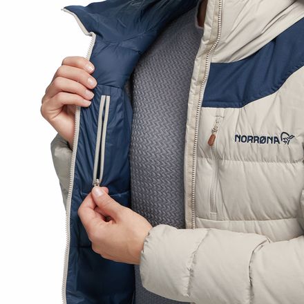 norrona tamok down jacket