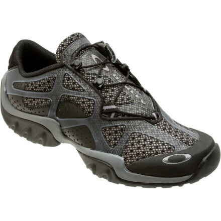 Oakley water shoes 2025