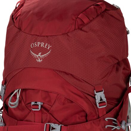 does the 2016 osprey talon 44 have sleeping bag pouch Osprey Talon 44 Review  By AnthonyAwaken
