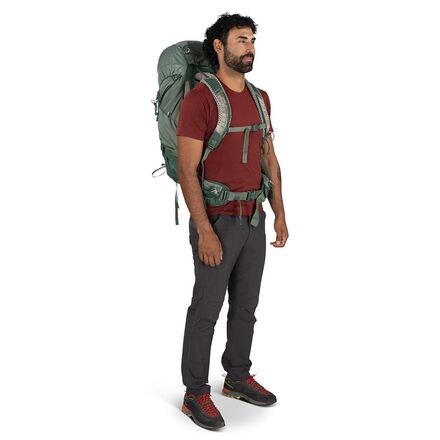 1901448 hiking backpack MOUNTAINTOP 80L Internal Frame for Man & Women Backpacking Backpack with Rain Cover,Maroon : Sports & Outdoors around lower pockets are zipped for security REI Co-op Trail 40 Pack