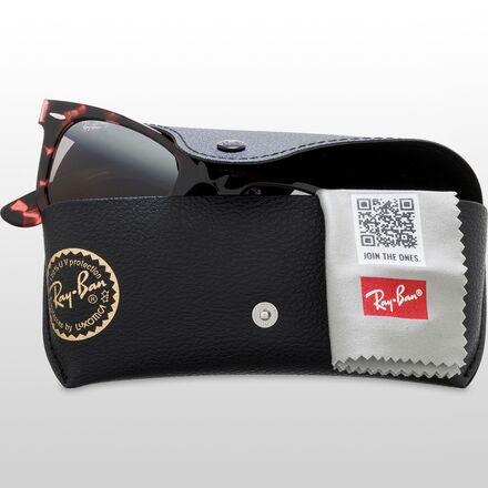 Wayfarer deals sunglasses case