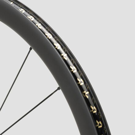 Reserve Road DT 180 34/37 Tubeless Wheelset - Bike