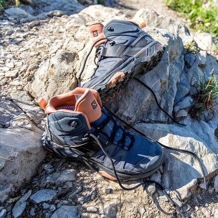 Salomon X Ultra 4 Mid GTX Hiking Shoe - Women's - Footwear