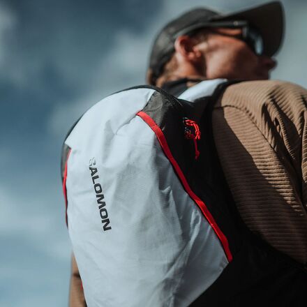 Salomon Cross 12L Hydration Pack - Hike & Camp