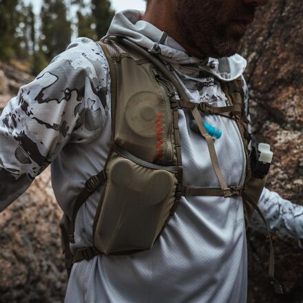 Simms Flyweight Pack Vest - Fishing