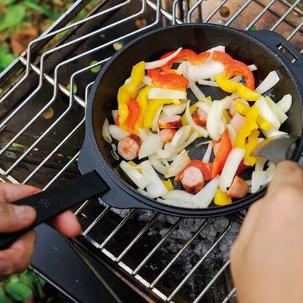  peak Cast Iron Duo クッカーセット Amazon.com : Snow Peak Cast Iron Duo Cooker : Campfire Cookware