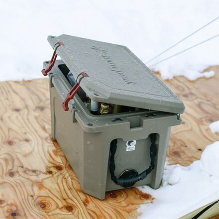 Snow Peak Hard 40qt Cooler - Hike & Camp