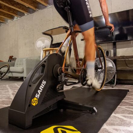 Saris H3 Plus Direct Drive Smart Trainer - Bike