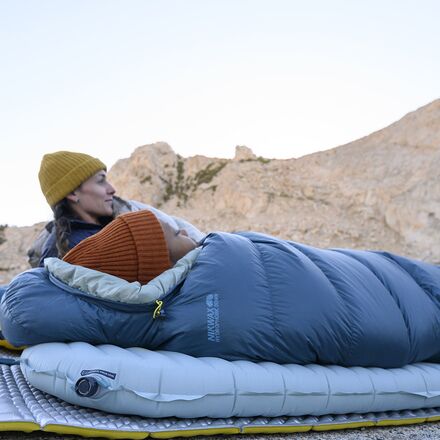 Therm-a-Rest NeoAir XTherm NXT Sleeping Pad - Hike & Camp