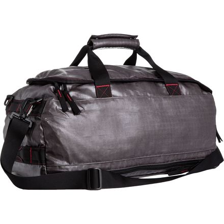 timbuk2 navigator duffel bag medium black Long Haul 2-in-1 For where the road ends Timbuk2 Navigator Duffel Bag (Medium,