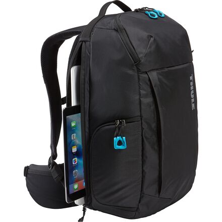 Thule Aspect DSLR 22L Backpack - Travel
